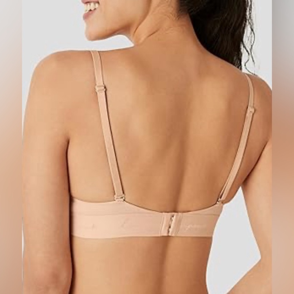 VS PINK Wear Everywhere Lightly Lined Wireless T Shirt Bra - Picture 3 of 3